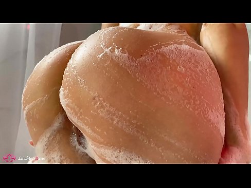 ❤️ Une brune masturbe sa chatte avec un vibrateur jusqu'à un orgasme intense sous la douche. ❌ Porno fait maison at fr.sexycamse.top ❤